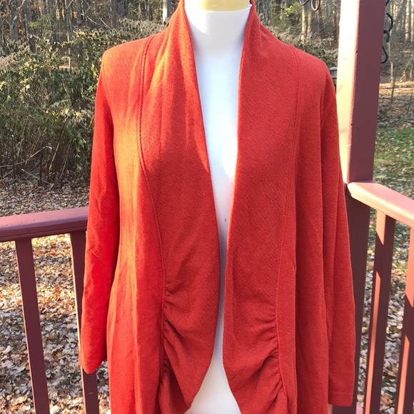 New! Earth Tec small rust long ruffled cardigan . - Picture 2 of 9